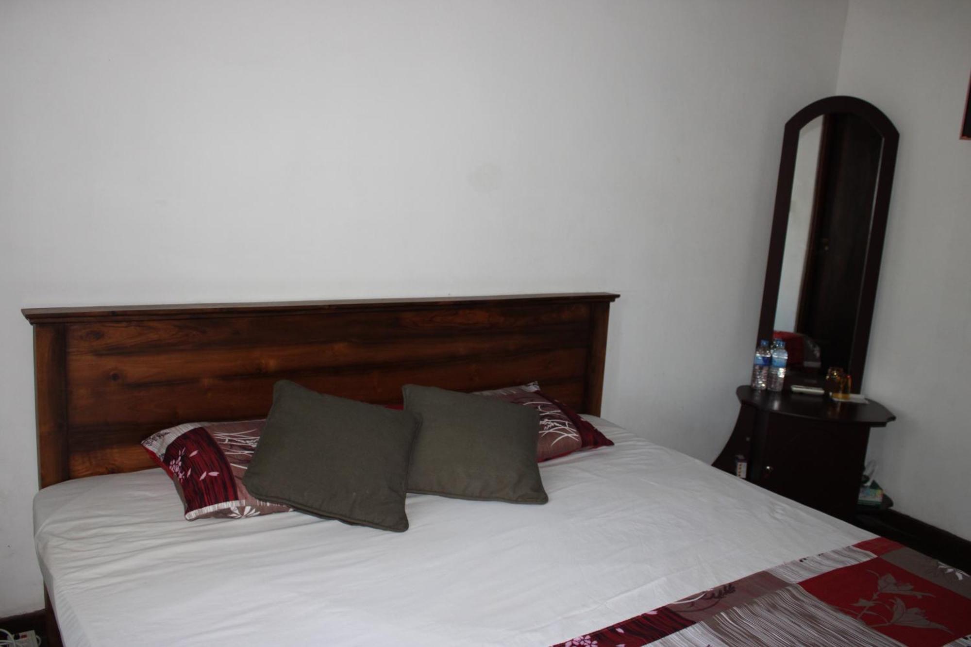 Olideb Gedara Hotel Negombo Ngoại thất bức ảnh