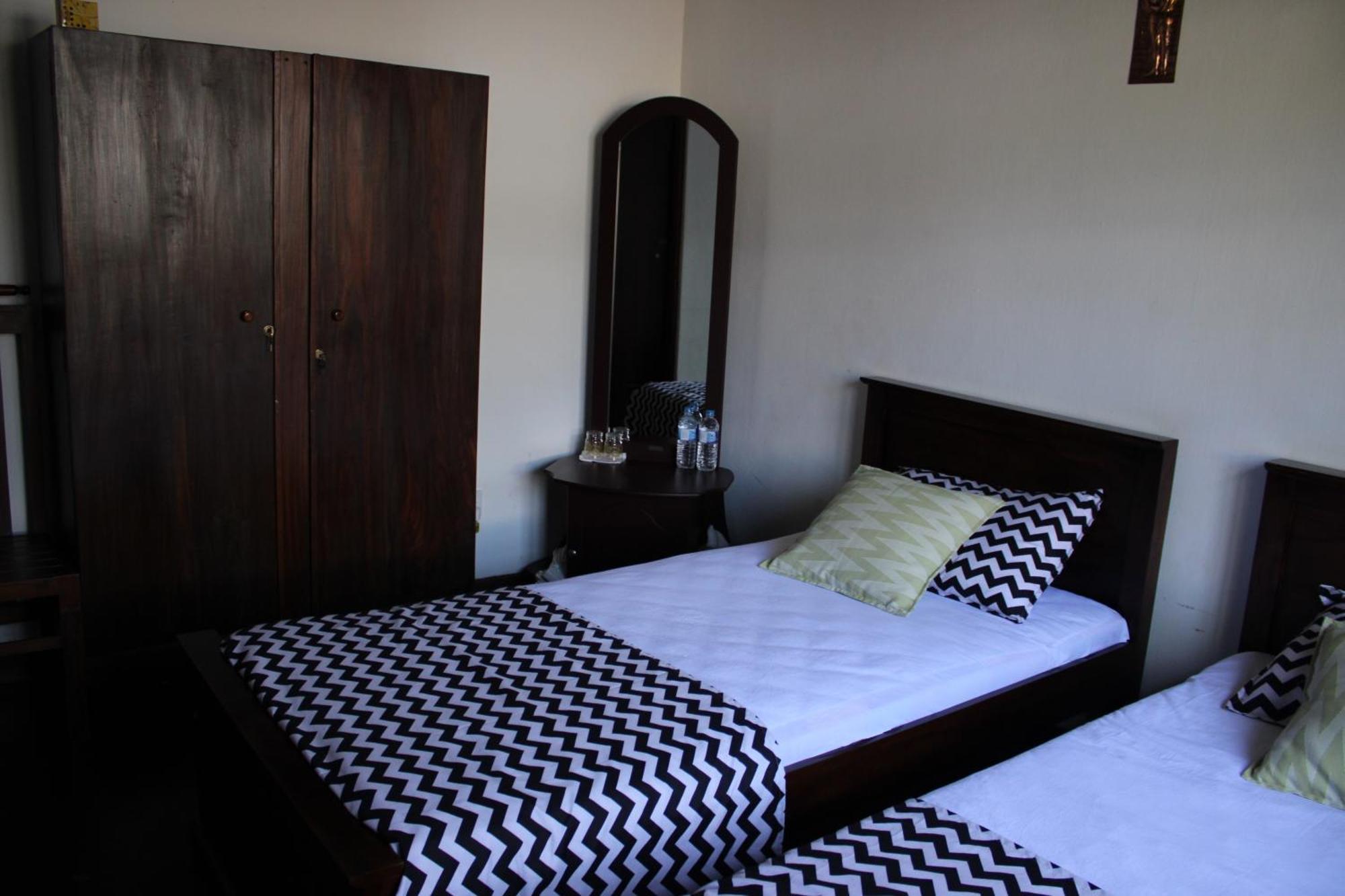 Olideb Gedara Hotel Negombo Ngoại thất bức ảnh